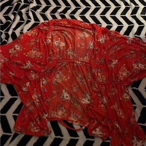 Floral, short sleeves crop top/cardigan